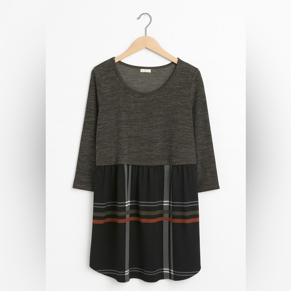 egs california Dresses & Skirts - egs California New No Tags Size Medium Pull-On Dress Gray Top and Plaid Bottom.